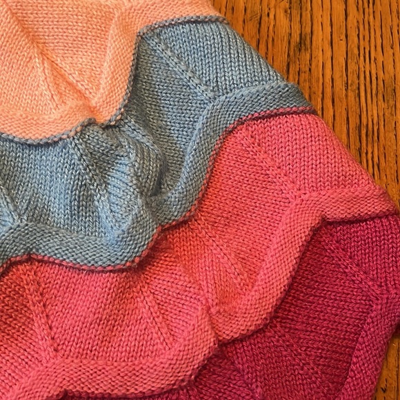 EUC handmade toddler poncho - Picture 9 of 11